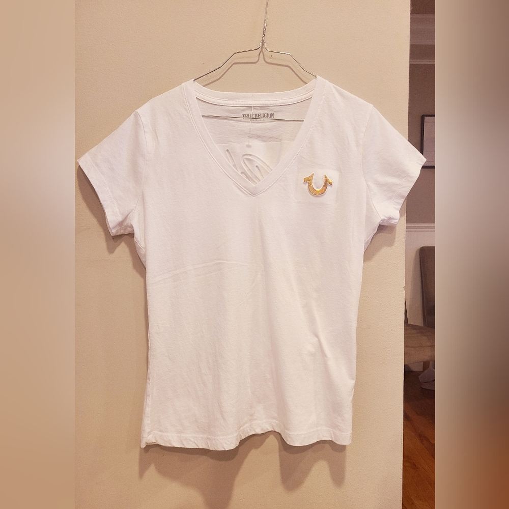 True Religion White witlh and Gold emblem -  V-Neck Tee - NWOT